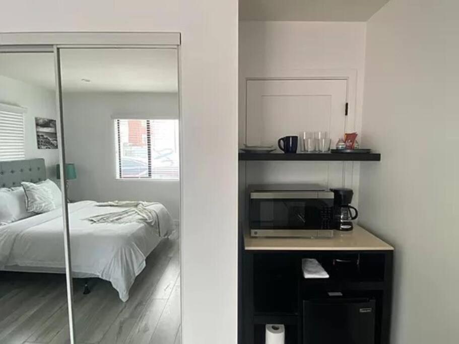 Sunny Studio In The Heart Of Venice - A ロサンゼルス エクステリア 写真